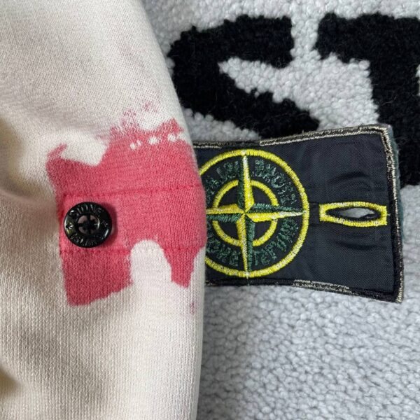 4 STONE ISLAND HAND CORROSION SWEATSHIRT