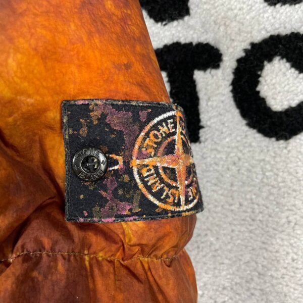 5 STONE ISLAND x SUPREME PAINTBALL CAMOUFLAGE CRINKLE REPS NY DOWN-TC
