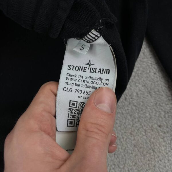 photo_2026-04-23_20-35-30 STONE ISLAND GHOST ZIP