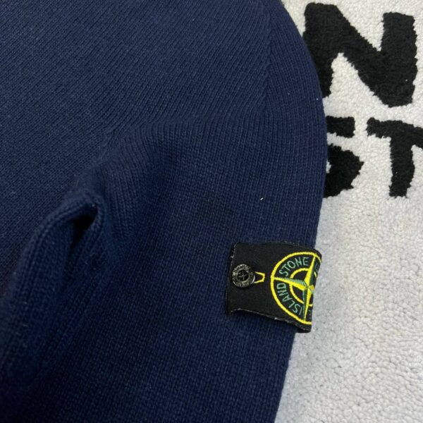 photo_2026-04-25_17-55-35 STONE ISLAND SWEATER