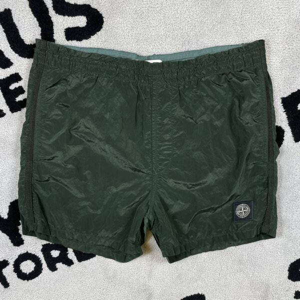 photo_2026-04-25_23-02-21 STONE ISLAND NYLON METAL SHORTS