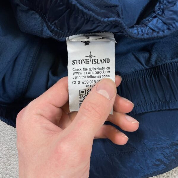 photo_2026-04-25_23-04-46 STONE ISLAND NYLON METAL SHORTS