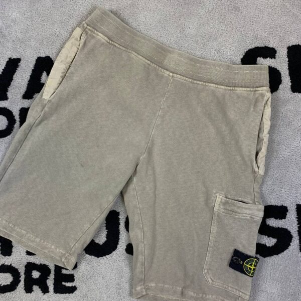 photo_2026-04-25_23-12-19 STONE ISLAND SHORTS