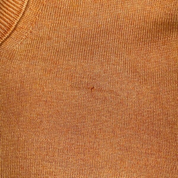 photo_2026-04-26_12-37-45 STONE ISLAND SWEATER