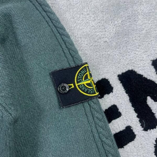 photo_2026-04-26_12-48-03 STONE ISLAND SWEATER