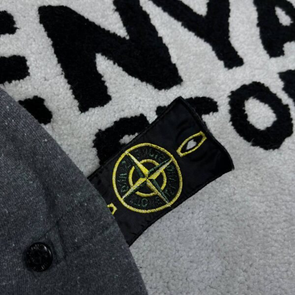 photo_2026-04-26_12-50-10 STONE ISLAND SWEATSHIRT WITH POCKET