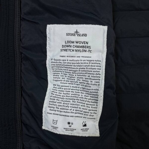 photo_2026-04-26_13-26-04 STONE ISLAND LOOM R-NYLON WOVEN DOWN CHAMBERS STRECH NYLON-TC