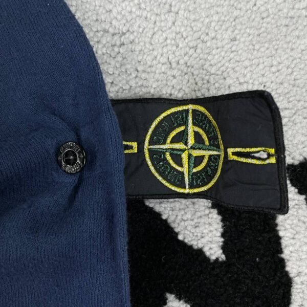 photo_2026-04-28_21-26-12 STONE ISLAND SWEATER