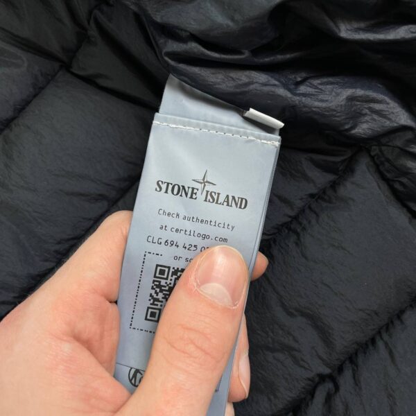 photo_2026-04-28_21-28-05 STONE ISLAND LOOM WOVEN CHAMBERS R-NYLON DOWN -TC