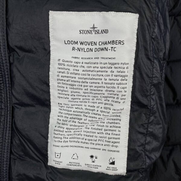 photo_2026-04-28_21-28-06 STONE ISLAND LOOM WOVEN CHAMBERS R-NYLON DOWN -TC