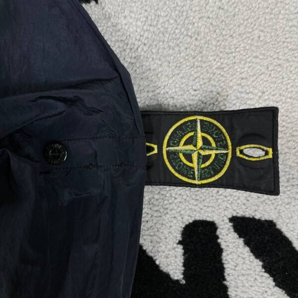 photo_2026-05-06_22-12-58 STONE ISLAND NYLON METALL OVERSHIRT