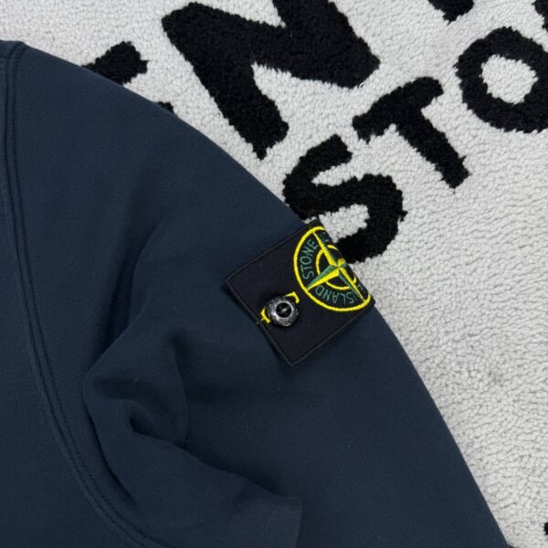 photo_2026-05-06_22-31-29 (2) STONE ISLAND ZIP HOODIE