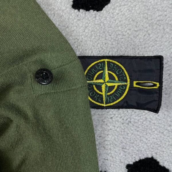 photo_2026-05-11_22-18-04 STONE ISLAND SWEATER