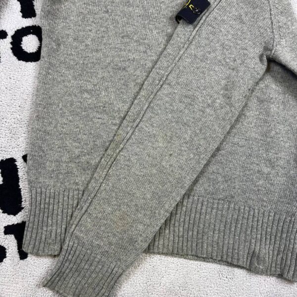 photo_2026-05-11_22-29-32 STONE ISLAND SWEATER