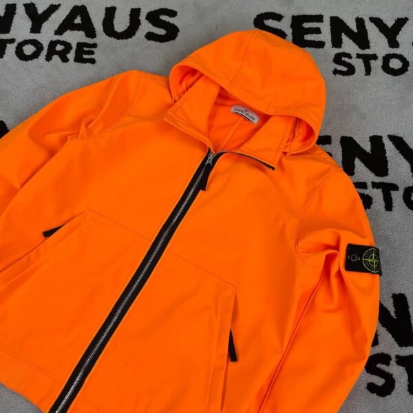 STONE ISLAND LIGHT SOFT SHELL-R
