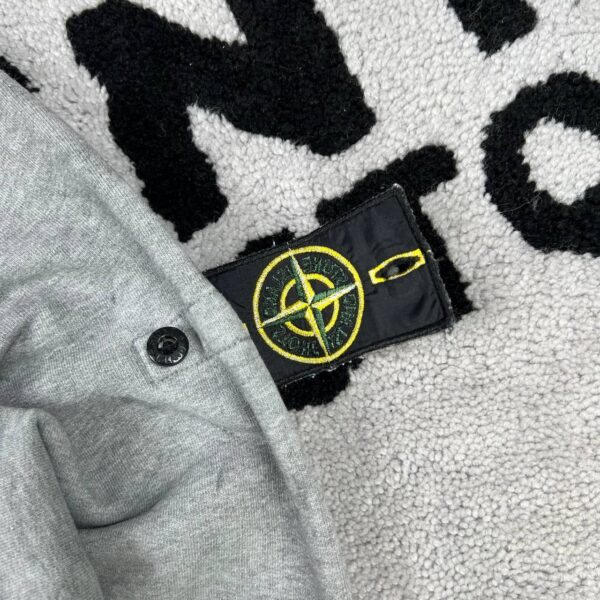 photo_2026-05-25_22-46-30 STONE ISLAND DUST COLOUR SWEATSHIRT