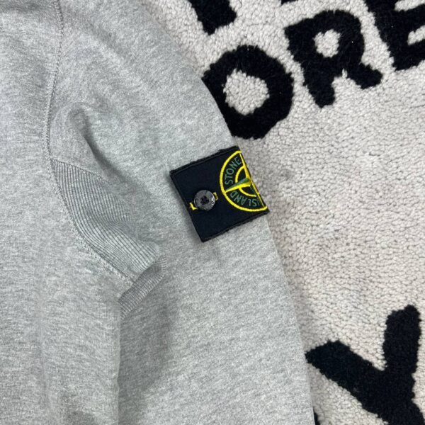 photo_2026-05-25_22-54-14 STONE ISLAND SWEATSHIRT