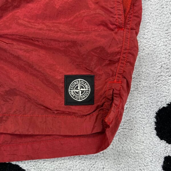 photo_2026-05-30_08-43-34 (2) STONE ISLAND NYLON METAL SHORTS