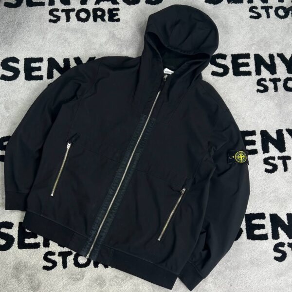 photo_2026-05-30_09-10-09 STONE ISLAND SOFT SHELL-R