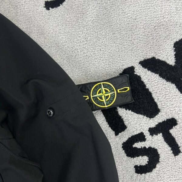 photo_2026-05-30_09-10-11 STONE ISLAND SOFT SHELL-R