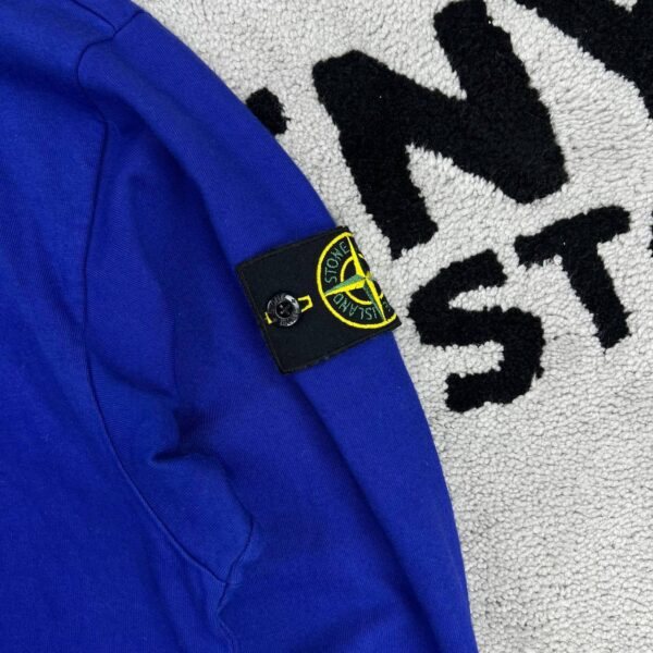 photo_2026-06-03_22-14-12 STONE ISLAND SWEATSHIRT