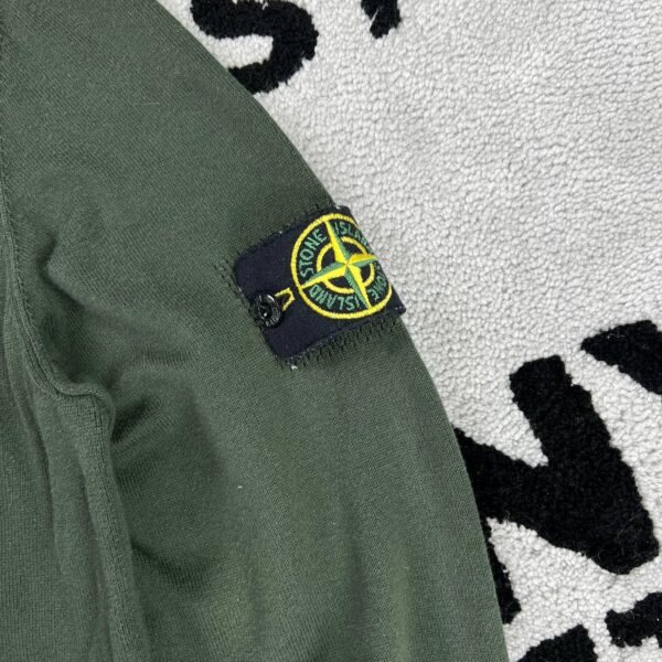 photo_2026-06-03_22-15-20 STONE ISLAND SHADOW PROJECT SWEATER