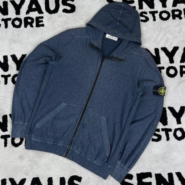 photo_2026-06-14_10-51-12 STONE ISLAND ZIP HOODIE