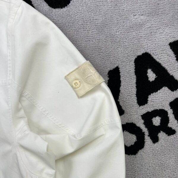 photo_2026-06-14_11-02-59 STONE ISLAND TANK SHIELD GHOST PIECE FEATURING MULTI LAYER FUSION TECHNOLOGY