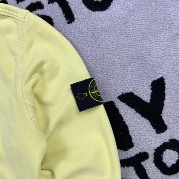 photo_2026-06-14_11-11-01 STONE ISLAND ZIP HOODIE