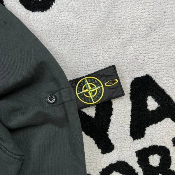 photo_2026-06-14_20-12-01 STONE ISLAND SWEATSHIRT