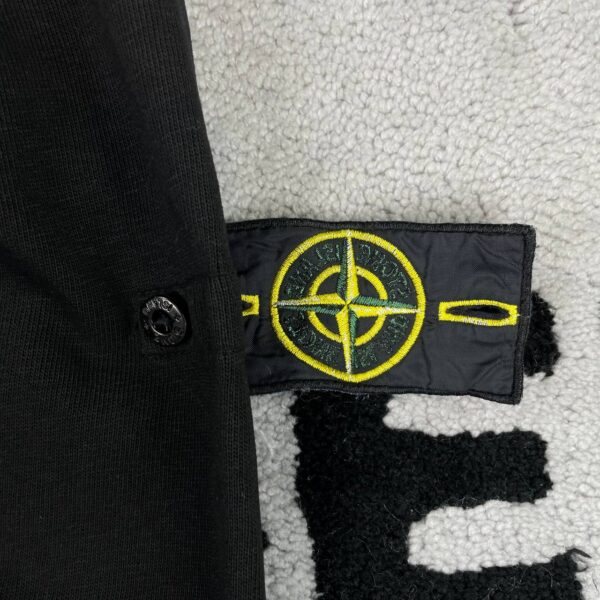 photo_2026-07-02_21-27-08 STONE ISLAND ZIP