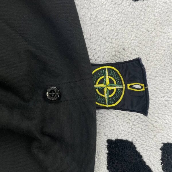 photo_2026-07-02_21-29-49 STONE ISLAND ZIP HOODIE PIATTINA 82/22