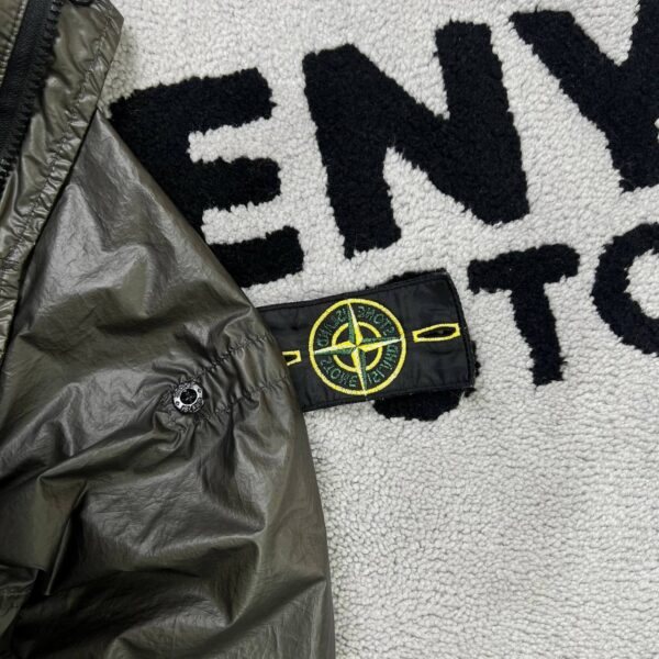 photo_2026-07-05_09-47-48 STONE ISLAND GLASS