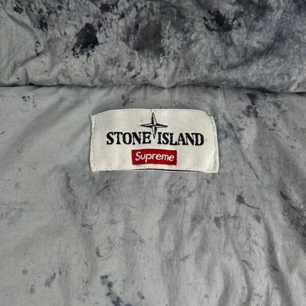 photo_2026-07-18_22-26-29 (2) STONE ISLAND x SUPREME PAINTBALL CAMOUFLAGE CRINKLE REPS NY DOWN-TC