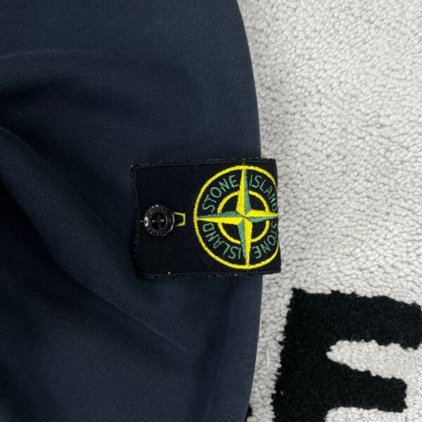 photo_2026-07-21_23-39-19 (2) STONE ISLAND ZIP HOODIE