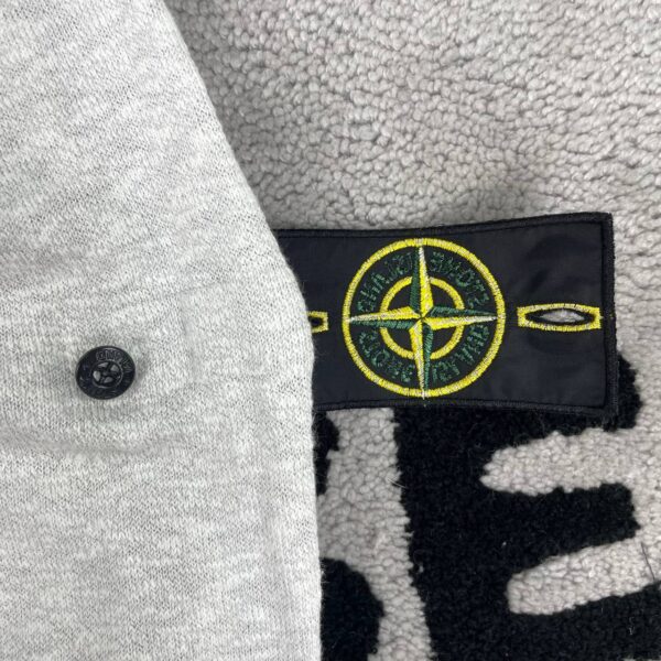 photo_2026-07-21_23-40-30 STONE ISLAND ZIP HOODIE WITH NYLON METAL