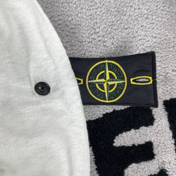 photo_2026-07-21_23-48-03 (2) STONE ISLAND SWEATER