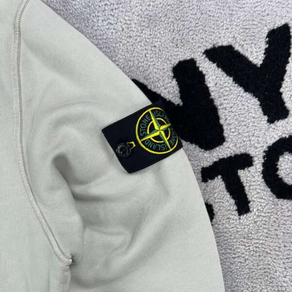 photo_2026-07-28_21-24-44 (2) STONE ISLAND ZIP HOODIE