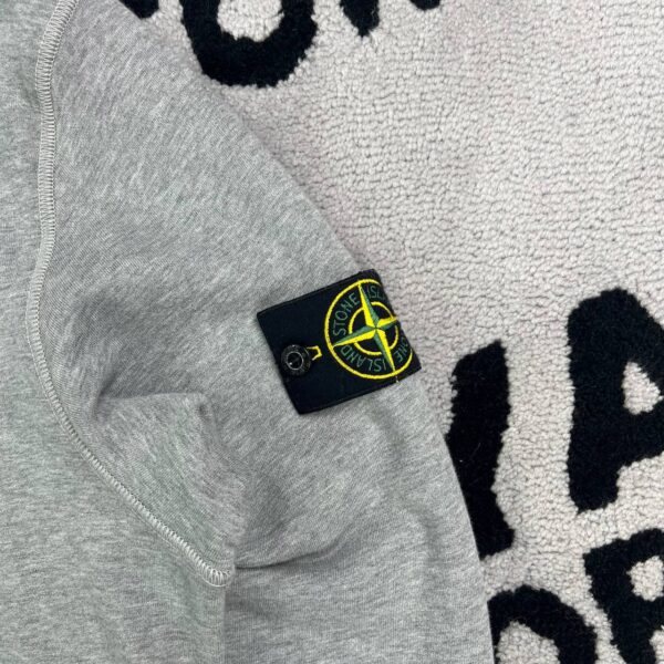 photo_2026-07-28_21-28-32 STONE ISLAND ZIP HOODIE