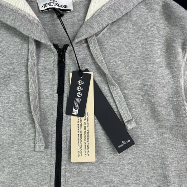 photo_2026-07-28_21-28-34 STONE ISLAND ZIP HOODIE