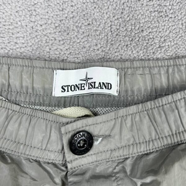 photo_2026-08-04_23-21-23 (2) STONE ISLAND NYLON METAL SHORTS