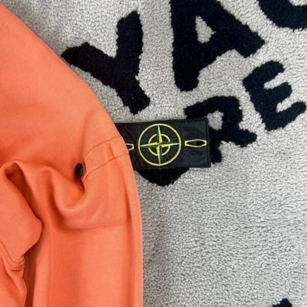 photo_2026-08-09_21-08-56 STONE ISLAND SWEATSHIRT