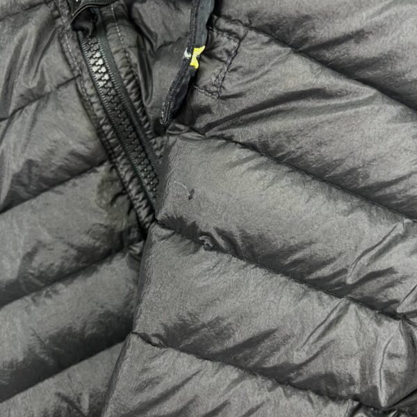 photo_2026-08-10_21-56-54 STONE ISLAND LOOM WOOVEN CHAMBERS R-NYLON DOWN-TC JACKET
