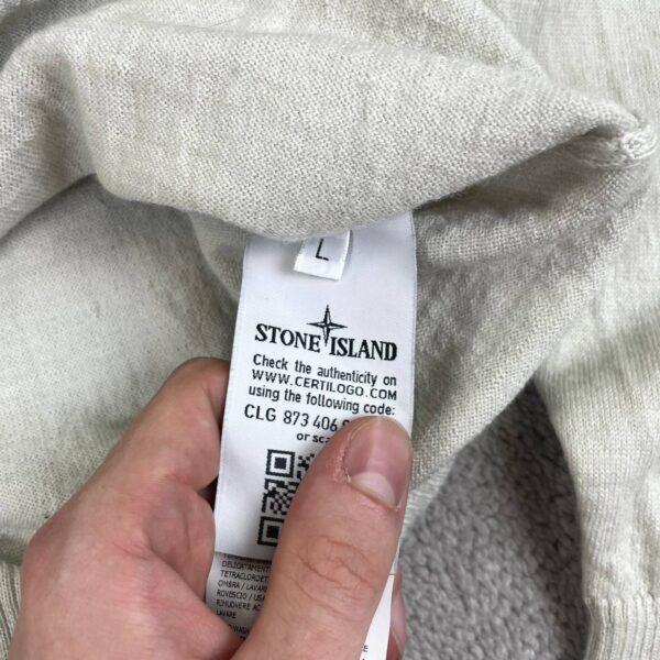 photo_2026-08-12_23-50-11 (2) STONE ISLAND SWEATER