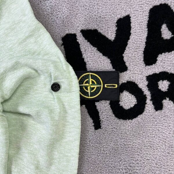 photo_2026-08-16_10-01-02 (2) STONE ISLAND SWEATSHIRT
