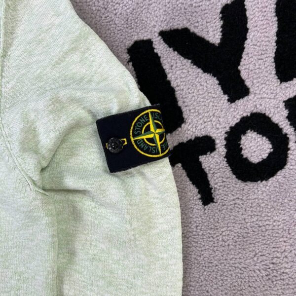 photo_2026-08-16_10-01-02 STONE ISLAND SWEATSHIRT