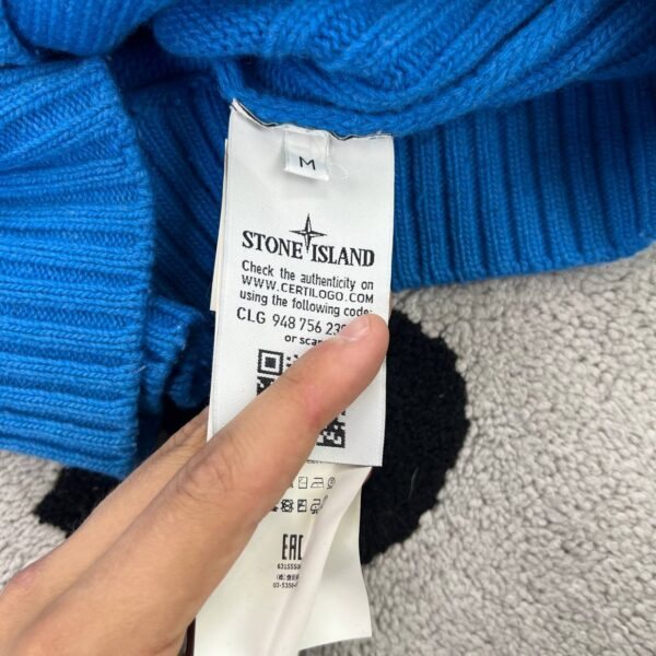 photo_2026-08-18_22-09-12 STONE ISLAND WOOL ZIP HOODIE