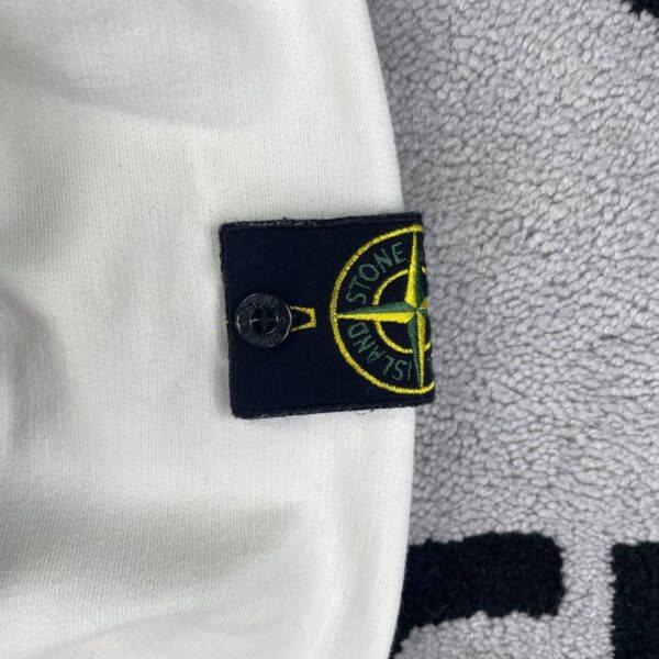 photo_2026-08-18_22-22-10 (2) STONE ISLAND SWEATSHIRT