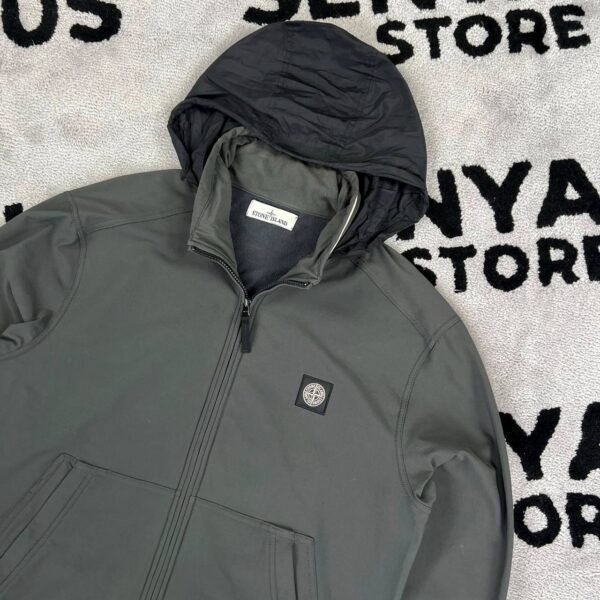 photo_2026-08-21_07-56-14 (2) STONE ISLAND SOFT SHELL