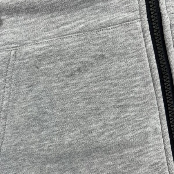 STONE ISLAND ZIP HOODIE